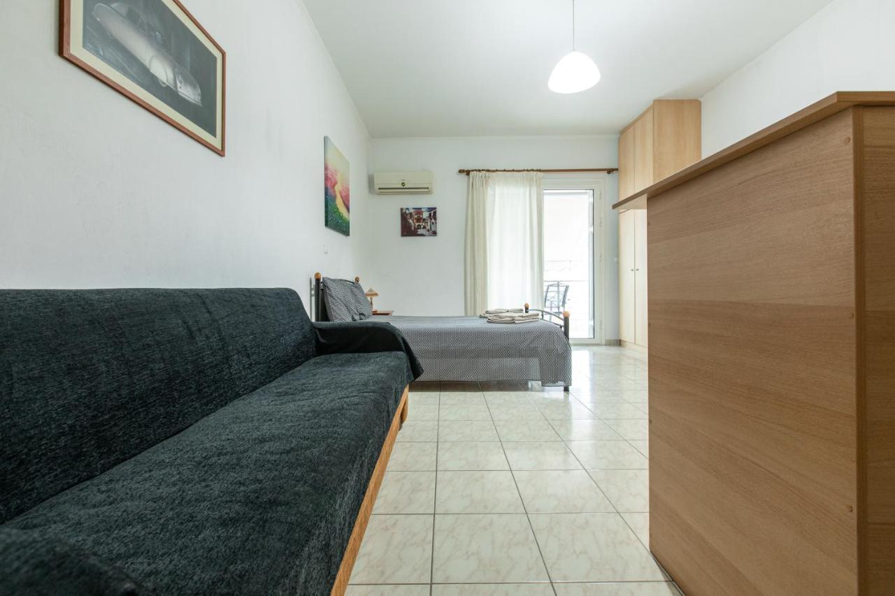 Central Cozy Apartment 3 スパルティ エクステリア 写真